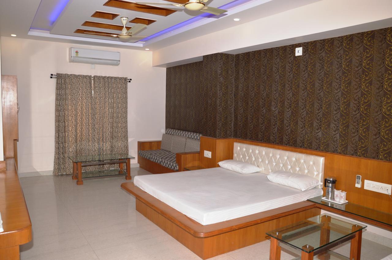 Hotel Panigrahan بيكانير المظهر الخارجي الصورة