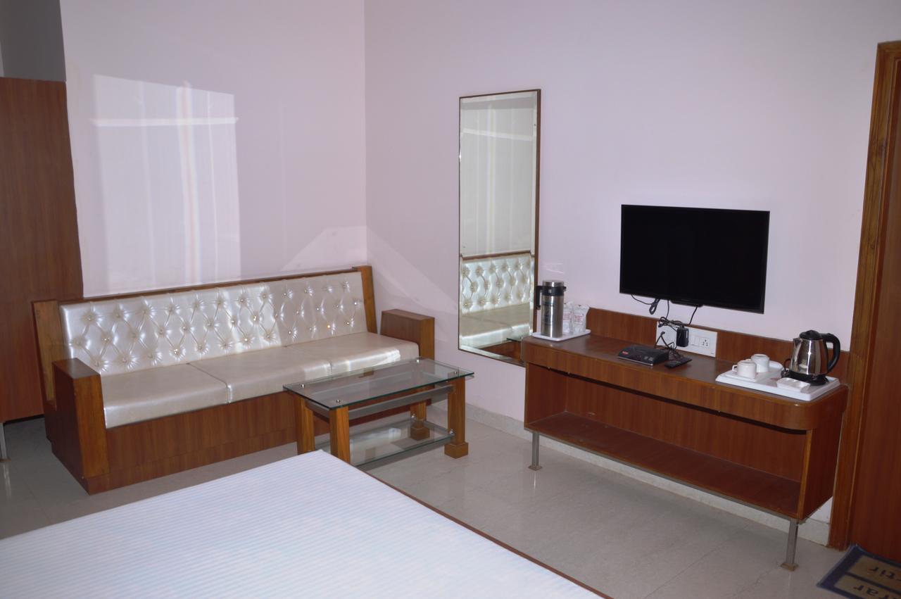 Hotel Panigrahan بيكانير المظهر الخارجي الصورة